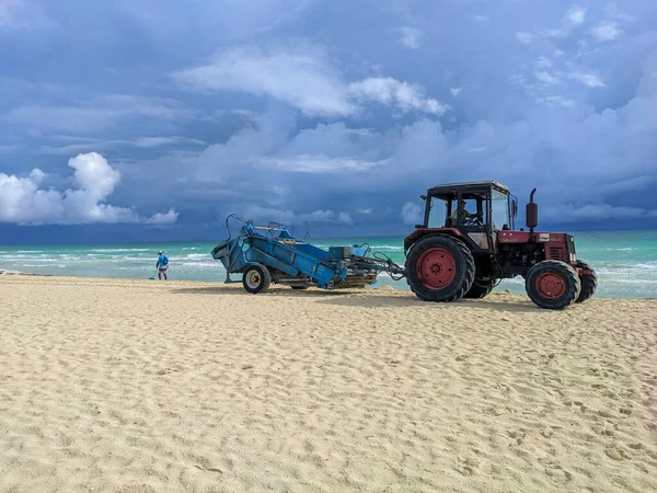 Cayo Coco Cuba Mai 2021 Les Gens Utilisent Tracteur Pour — Photo