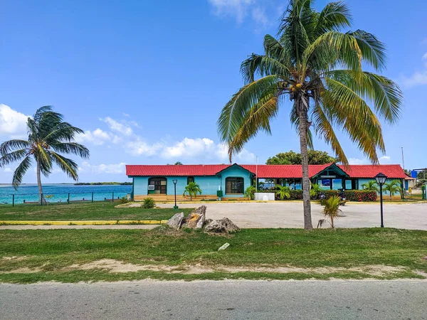 Cayo Guillermo Küba Mayıs 2021 Deniz Kıyısında Kırmızı Kiremit Çatılı — Stok fotoğraf