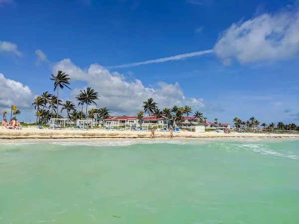 Cayo Coco Küba Mayıs 2021 Turkuaz Suyla Kumlu Sahilin Güzel — Stok fotoğraf