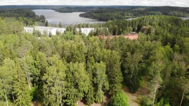 废弃的军营建筑。Aerial view Karelia Lahdenpohja.胡汉麻基 — 图库视频影像