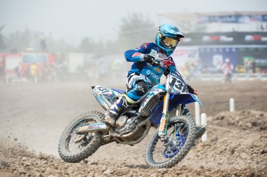 Motokros Binici Chaiyan Romphan