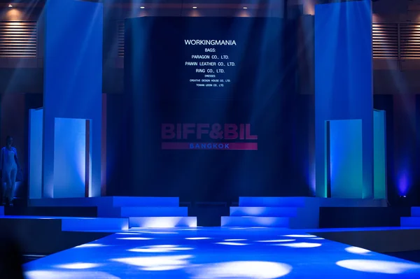 Workingmania göstermeden önce pist