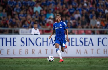 Charlie Musonda of Chelsea in action