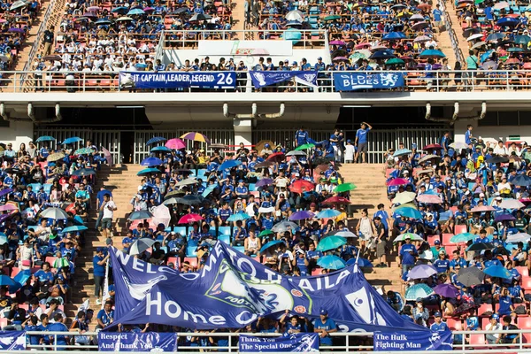 Fan no identificado de los partidarios de Tailandia —  Fotos de Stock