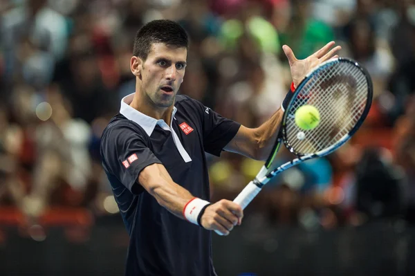 Novak Djokovic bij tentoonstelling tenniswedstrijd — Stockfoto