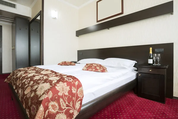 Interior of a hotel bedroom — Stock Photo, Image