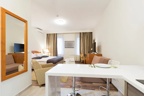 Interior of a hotel bedroom — Stock Photo, Image