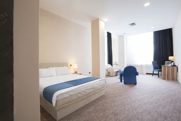 Interior kamar hotel yang luas — Stok Foto