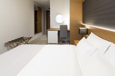 İç modern yeni otel odasının