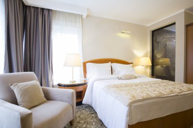 Klasik tarzı otel yatak odası iç