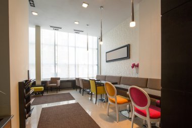 Zarif hotel café iç