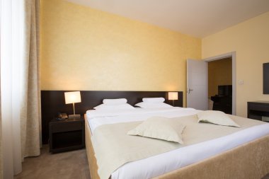 Modern zarif otel yatak odası iç