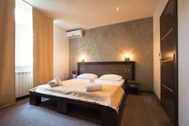 Modern güzel otel yatak odası iç