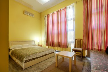 Bir çift yatak odası iç