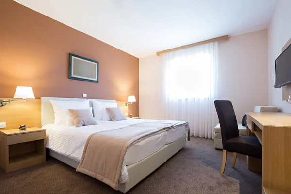 Modern mooi hotel slaapkamer interieur — Stockfoto