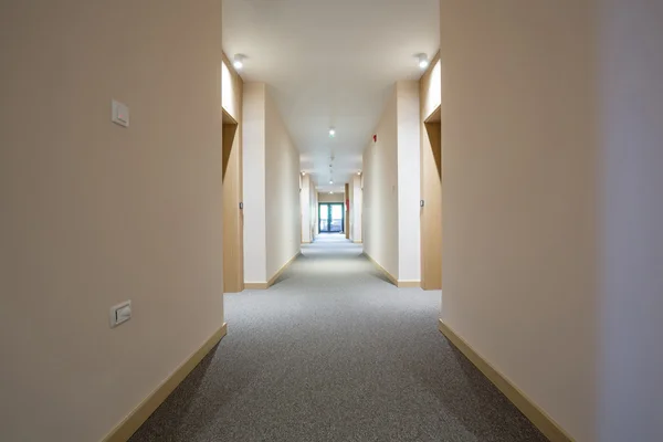 Corridor in a modern hotel — Stock Photo, Image