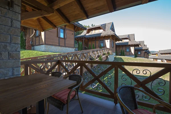 Terrasse im geräumigen Hotel-Appartement — Stockfoto