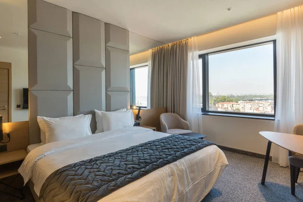 Interieur Eines Luxuriösen Master Bett Hotelzimmers — Stockfoto
