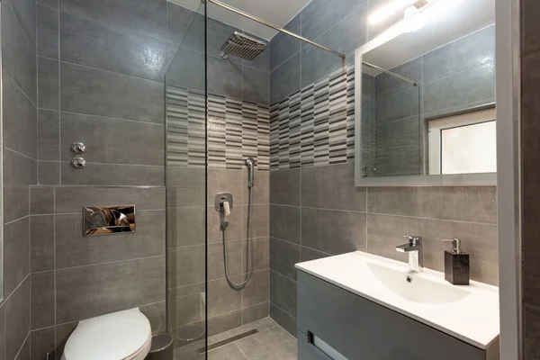 Intérieur Une Salle Bain Hôtel Avec Cabine Douche — Photo