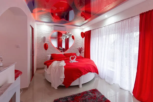 Interior Romántico Dormitorio Hotel Rojo —  Fotos de Stock