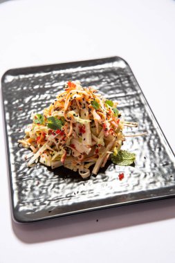 Goma soslu Japon havyar somonu.