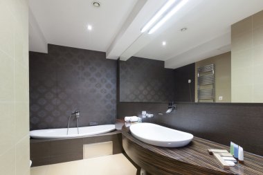 Modern banyo iç mimarisi