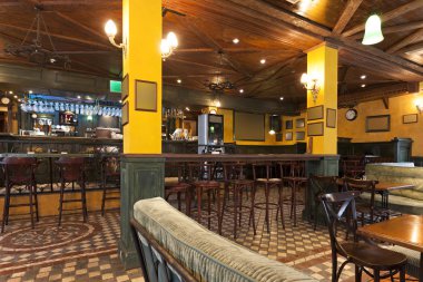 bir pub iç