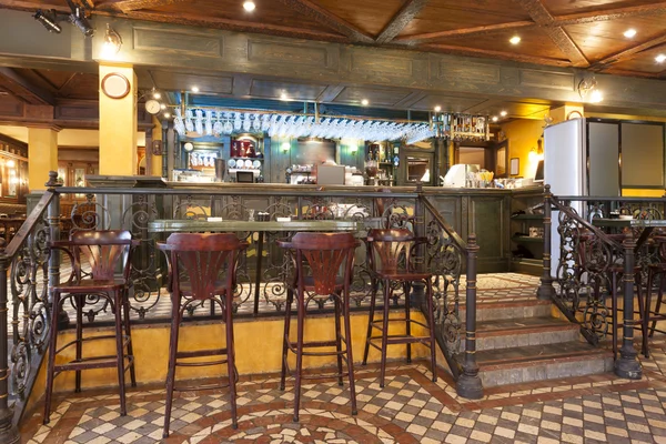 Interior de un pub — Foto de Stock