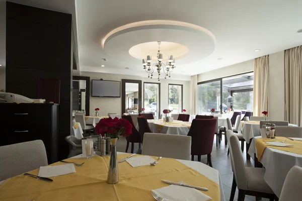 Elegantes Restaurant-Interieur — Stockfoto