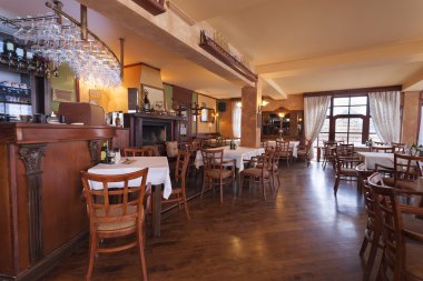 Bir restoranın içinde.