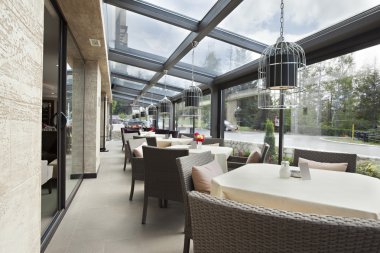 Modern Restoran İçi