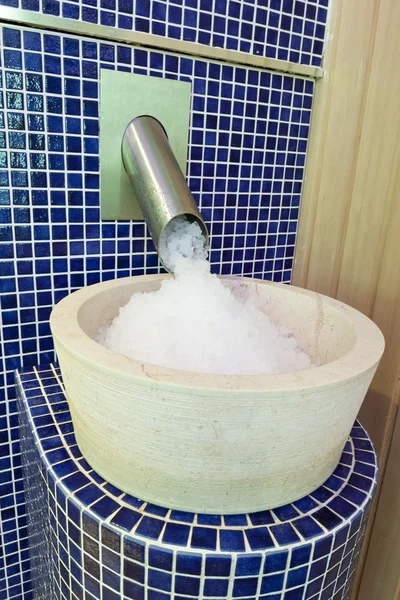 Máquina de hielo en el spa — Foto de Stock