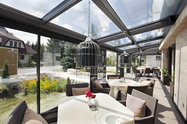 Modern Restoran İçi