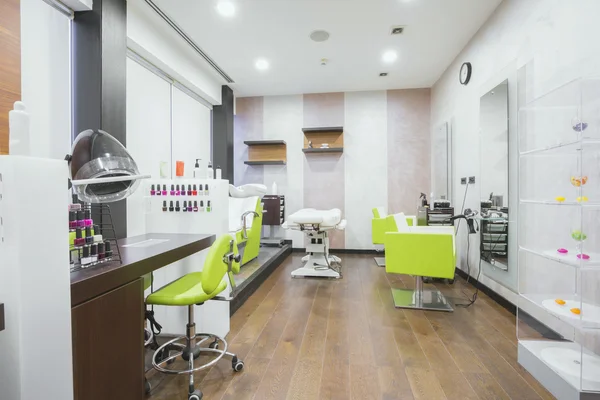 Moderne beauty salon interieur — Stockfoto