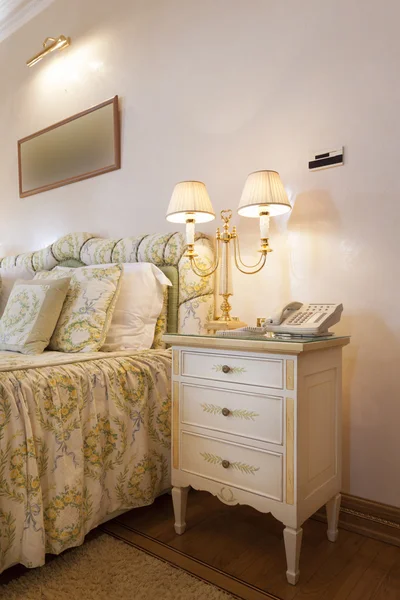 Interior elegant dormitor — Fotografie, imagine de stoc