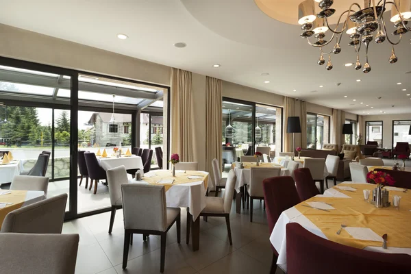 Elegantes Restaurant-Interieur — Stockfoto