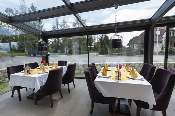 Modern restaurant interior — Stock Photo, Image