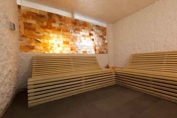 Sala de sal no centro de spa — Fotografia de Stock