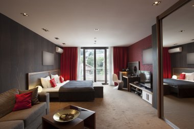 Modern geniş otel odası