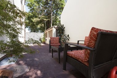 masa ve sandalyeler patio