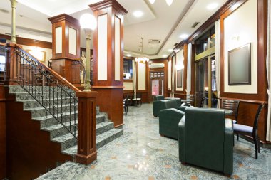 Zarif hotel café iç