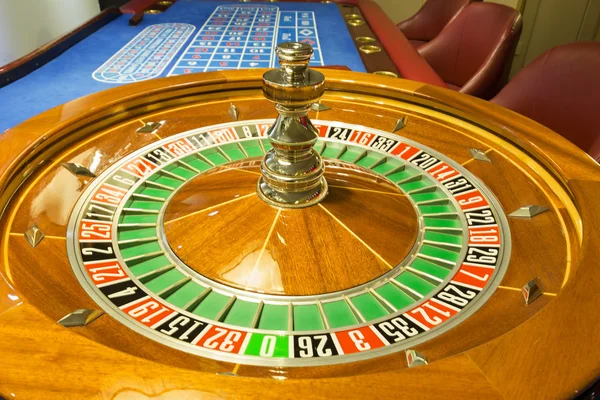 Stole do ruletki w kasynie — Zdjęcie stockowe