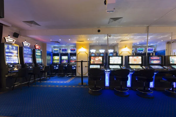 Slot machines at the casino — Stock Photo, Image