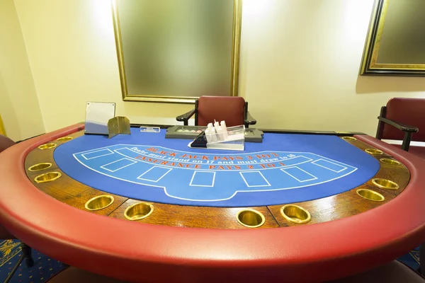 Τραπέζι Blackjack στο καζίνο — Φωτογραφία Αρχείου