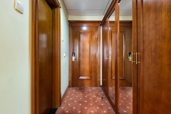 Elegant entrance hall — Stock Photo, Image