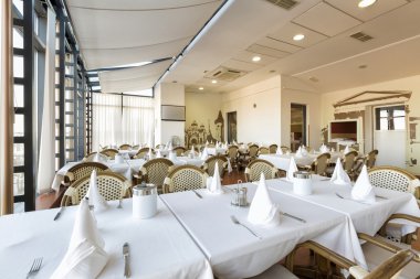 Parlak Restoran iç