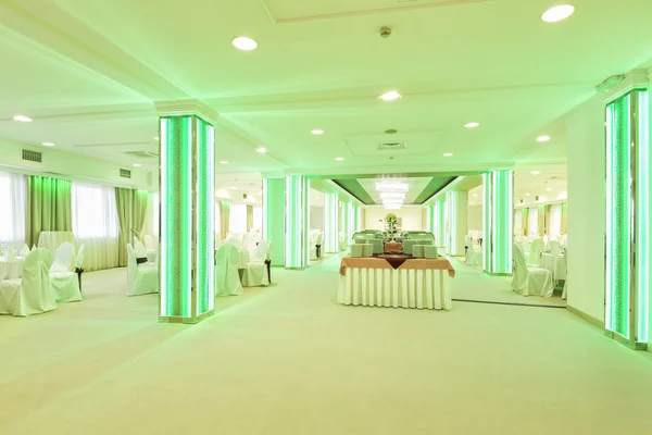 Elegante salón de banquetes interior — Foto de Stock