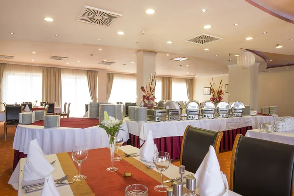 Eleganta hotel restaurang inredning — Stockfoto