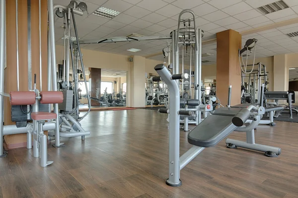 Modernt gym interiör — Stockfoto