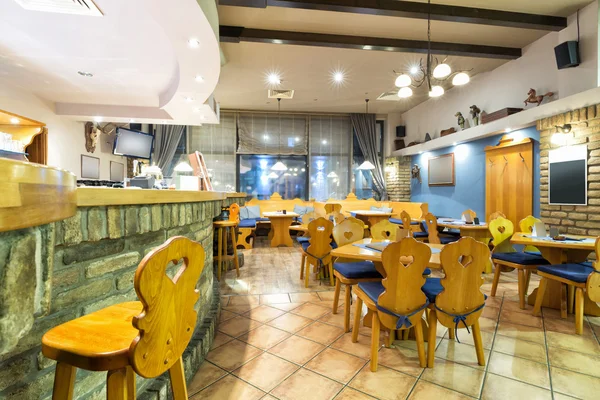 Restaurante rústico interior —  Fotos de Stock